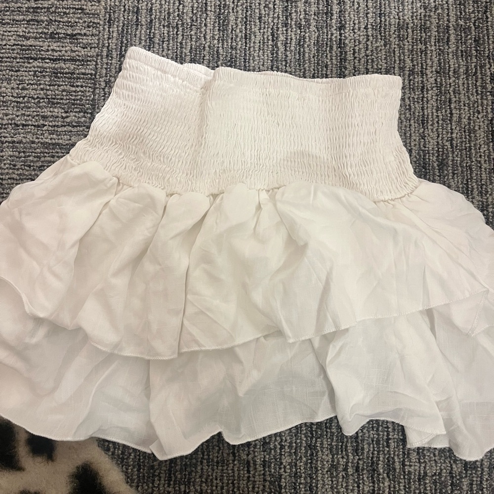 SHEIN White Mini Bubble Skirt with Smocked Ruffles for Casual Wear